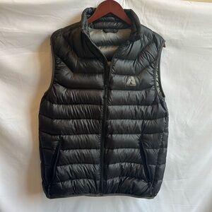 Eddie Bauer / First Ascent medium down vest